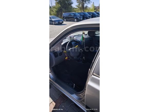 Sahibinden Hyundai Accent 1.5 CRDi Admire 2005 Model  Gri