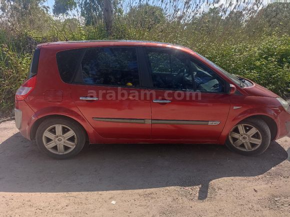 Sahibinden Renault Scenic 1.6 Dynamique 2005 Model