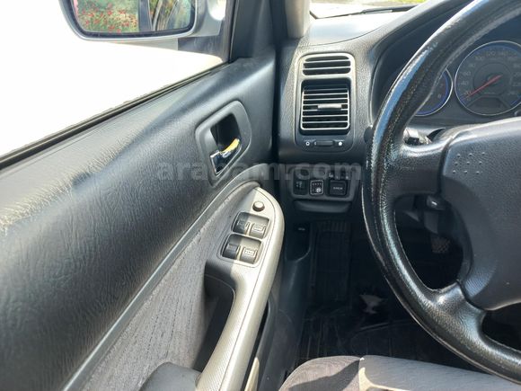 Sahibinden Honda Civic 1.6i VTEC ES 2003 Model