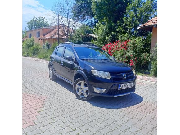 Sahibinden Dacia Sandero 1.5 dCi Stepway 2013 Model Tokat 145.000 km Siyah