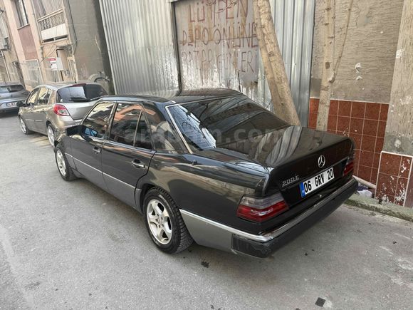 Sahibinden Mercedes - Benz E 200 1990 Model 