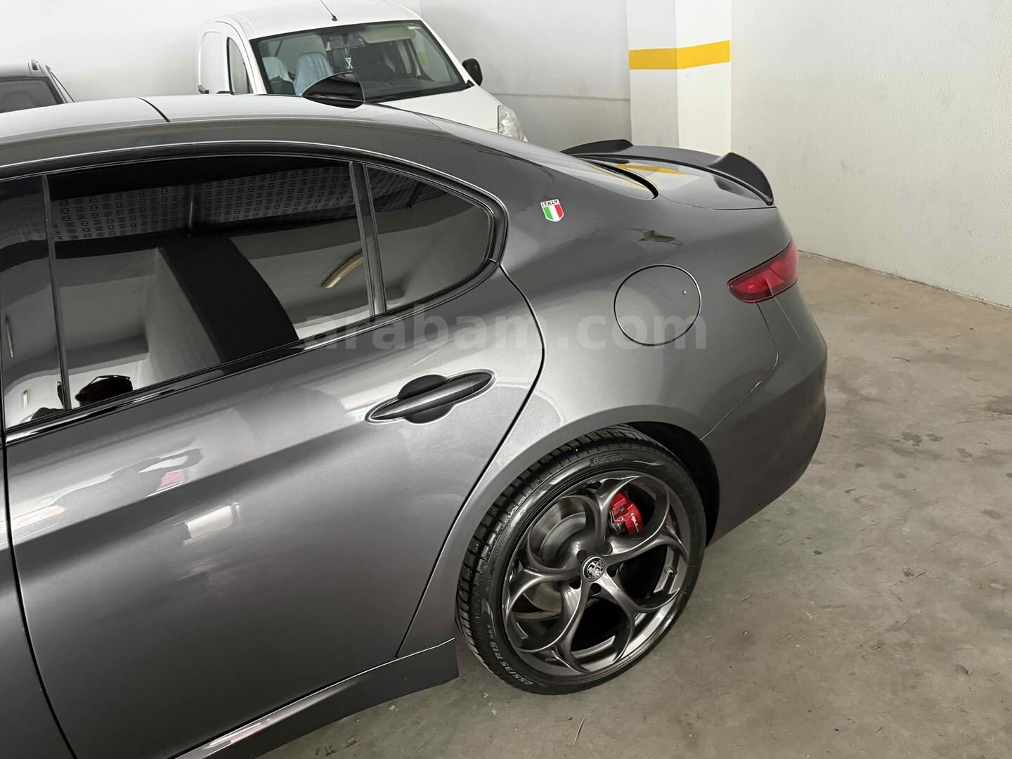 Sahibinden Alfa Romeo Giulia 2.0 T Veloce 2022 Model Ankara 18.000 km Füme 5