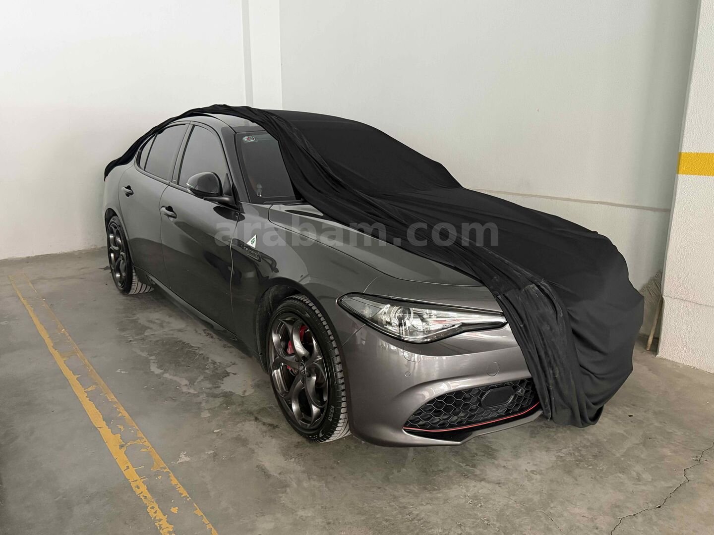 Sahibinden Alfa Romeo Giulia 2.0 T Veloce 2022 Model Ankara 18.000 km Füme 7