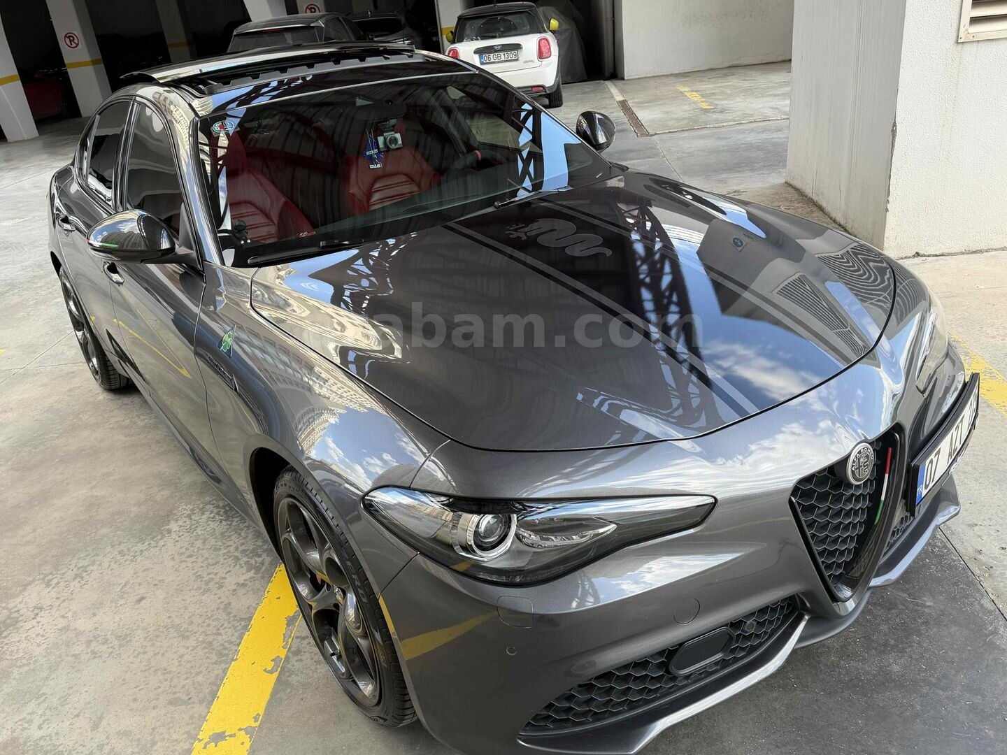 Sahibinden Alfa Romeo Giulia 2.0 T Veloce 2022 Model Ankara 18.000 km Füme 2