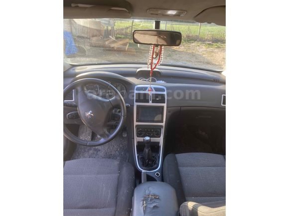 Sahibinden Peugeot 307 1.6 HDi Designtech 2006 Model  250.000 km Gri