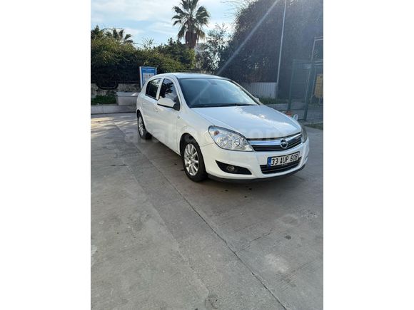 OPEL ASTRA 2011-1.3 CDTİ-237 BİNDE-EN DOLU PAKET-MASRAFSIZ TERTEMİZ- BU FİYATA BÖYLE ARABA YOK