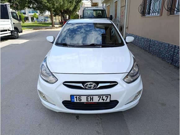 BOYASIZ OTOMATİK VİTES Sahibinden Hyundai Accent Blue 1.6 CRDI Biz 2012 Model Bursa