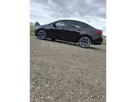 Sahibinden Opel Astra 1.6 Edition plus 2017 Model Erzurum 130.000 km Kahverengi