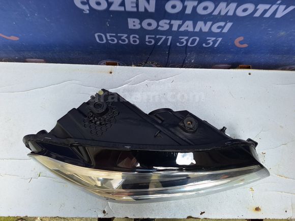 2K1941032B CADDY SAĞ FAR XENONLU 2015 2019 MODEL