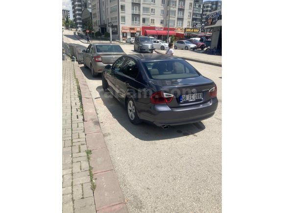Sahibinden BMW 3 Serisi 163luk dokum blok 320d Premium 2005 Model