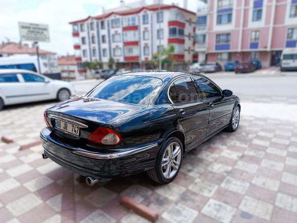 Galeriden Jaguar X-Type 2.5 Executive 2003 Model Ankara 215.000 km