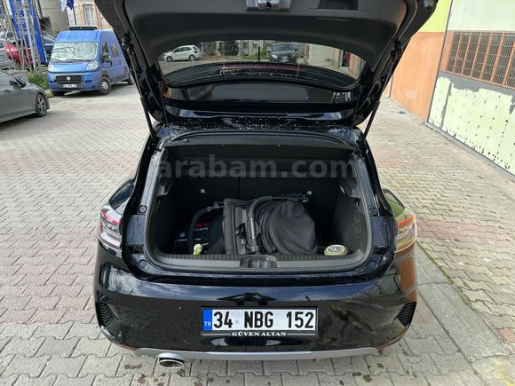 Sahibinden Renault Clio 1.0 TCe Techno Esprit Alpine 2025 Model 