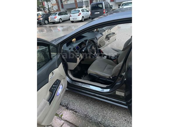 Sahibinden Honda Civic 1.6i VTEC Elegance 2015 Model  199.999 km Füme