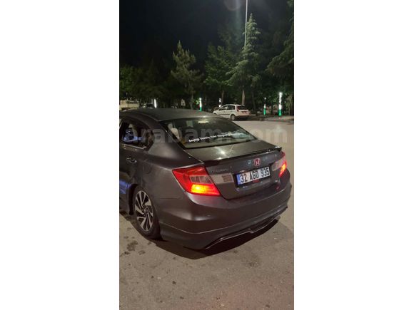 Sahibinden Honda Civic 1.6i VTEC Elegance 2015 Model  199.999 km Füme
