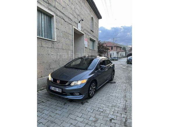 Sahibinden Honda Civic 1.6i VTEC Elegance 2015 Model  199.999 km Füme