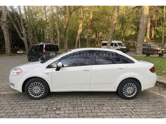 Sahibinden Fiat Linea 1.3 Multijet Easy 2014 Model  286000 km Beyaz