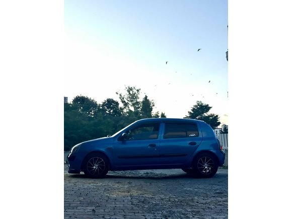 Sahibinden Renault Clio 1.5 dCi Expression 2003 Model  250.000 km Mavi