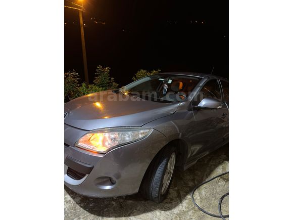 Sahibinden Renault Megane 1.6 Expression 2010 Model 