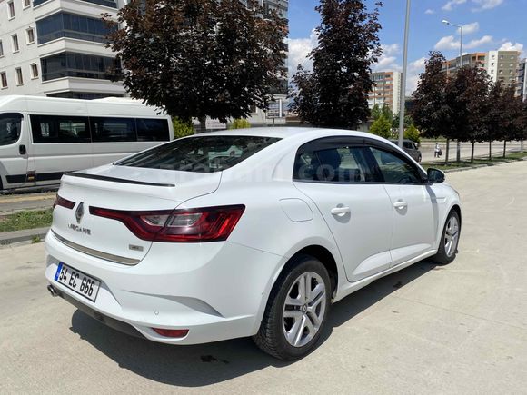 Askeri Personelden Temiz Megane 1.5 dCi Joy Plus 2018 