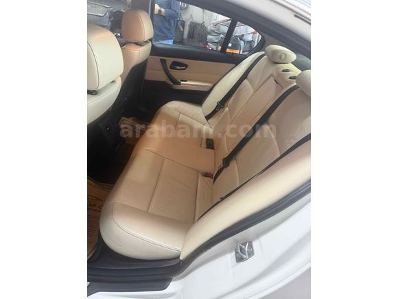 Sahibinden BMW 3 Serisi 320d Standart 2012 Model  270.000 km Beyaz