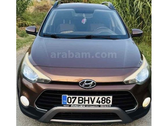ACİL Hyundai i20 2016 Model 