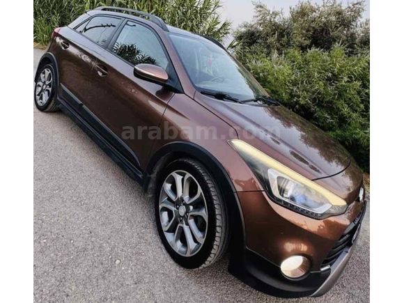 ACİL Hyundai i20 2016 Model 