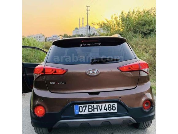 ACİL Hyundai i20 2016 Model 