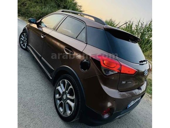 ACİL Hyundai i20 2016 Model 