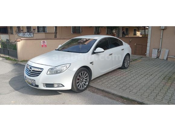 Sahibinden Opel Insignia 2.0 CDTI Edition Elegance 2012 Model