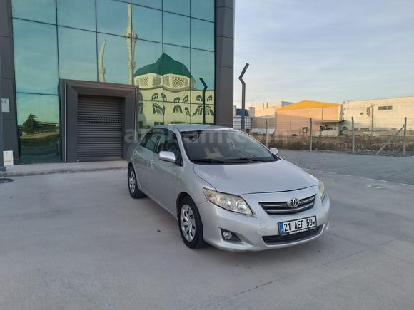 Galeriden Toyota Corolla 1.4 D-4D Comfort 2009 Model Diyarbakır