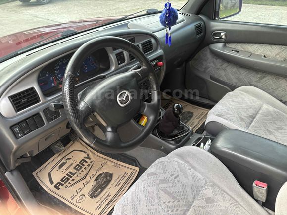 Sahibinden Mazda B2500 2.5 TD 2005 Model 