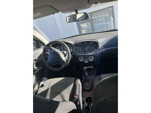 Sahibinden Hyundai Accent Era 1.5 CRDi-VGT Style 2010 Model 