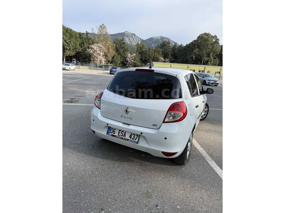 Sahibinden Renault Clio 1.5 dCi Authentique 2012 Model 