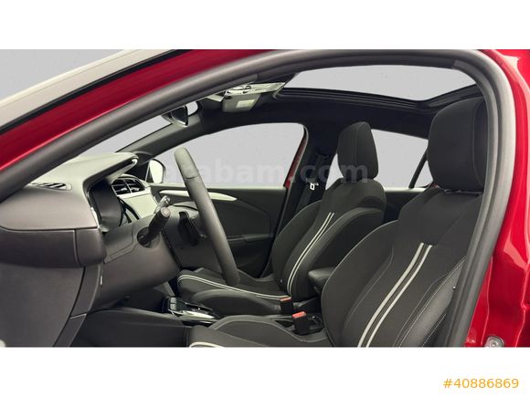 KUZEN2 İNEGÖL - 2025 OPEL CORSA 1.2 T GS AT8 (13.000KM)