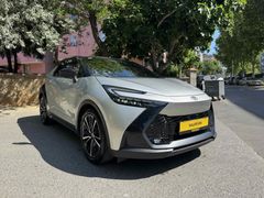 Galeri Brsden Toyota C-HR 1.8 Hybrid Passion X-Style 2024 Model İ22.454 km  CİFT RENK