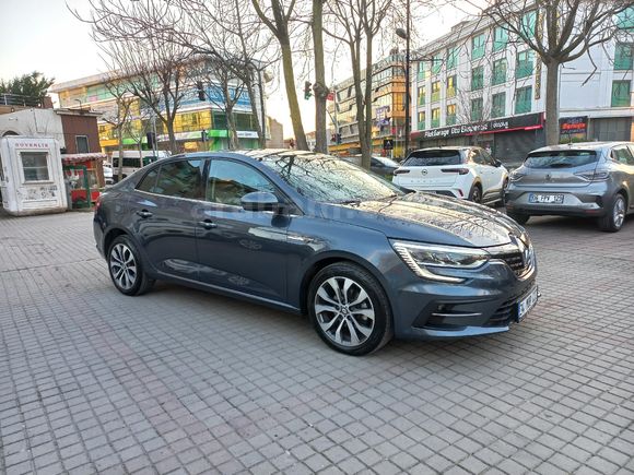 Sahibinden Renault Megane 1.3 TCe Icon 2024 Model