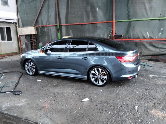 Sahibinden Renault Megane 1.6 dCi Icon 2016 Model kitapcigi ve yedek anahtari mevcut  sanruf deri doseme mesaj koltugu