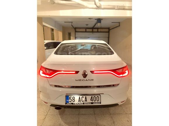 Sahibinden Renault Megane 1.3 TCe Joy 2020 Model