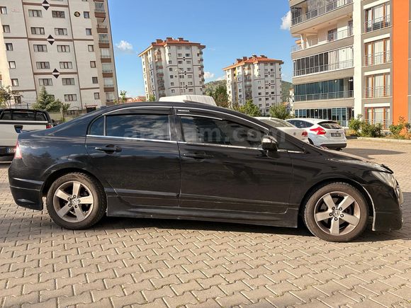 Sahibinden Honda Civic 1.6i VTEC Elegance 2007 Model 