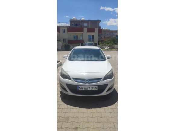 Sahibinden Opel Astra 1.3 CDTI Sport 2013 Model  180.000 km Beyaz