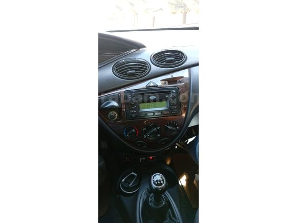 Sahibinden Ford Focus 1.6 Ambiente 2001 Model