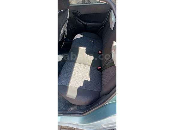 Sahibinden Ford Focus 1.6 Ambiente 2001 Model