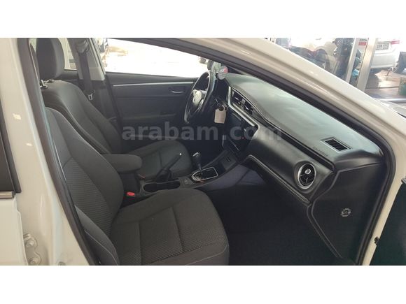 Galeriden Toyota Corolla 1.4 D-4D Advance 2017 Model Denizli