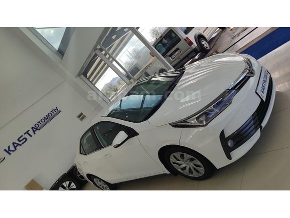 Galeriden Toyota Corolla 1.4 D-4D Advance 2017 Model Denizli