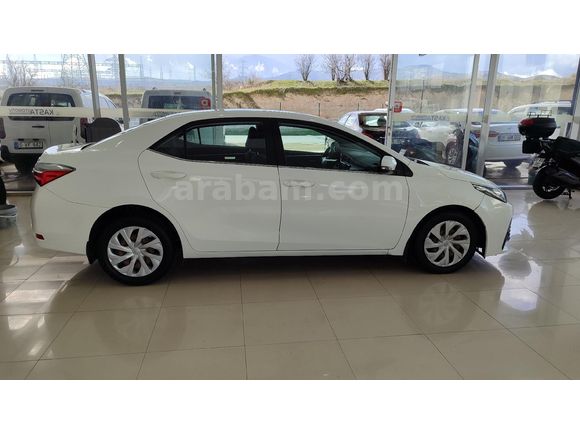 Galeriden Toyota Corolla 1.4 D-4D Advance 2017 Model Denizli