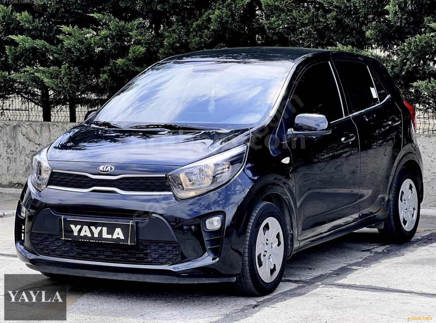 Galeriden Kia Picanto 1.0 MPI Live 2020 Model İstanbul 27.000 km Siyah 2