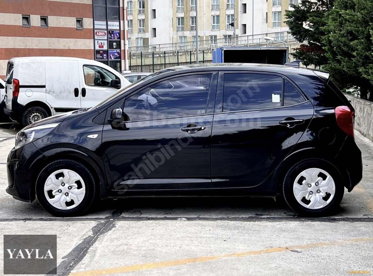 Galeriden Kia Picanto 1.0 MPI Live 2020 Model İstanbul 27.000 km Siyah 6