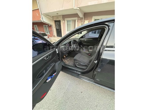Sahibinden Renault Talisman 1.6 dCi Touch 2016 Model Bursa 190.000 km Siyah