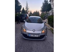 Sahibinden Renault Megane 1.5 dCi Expression 2010 Model  260.000 km Gri