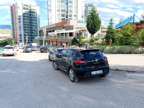 Ekonomik,Temiz Aile Aracı Orijinal Sahibinden Renault Clio 1.5 DCI Joy 2017 Model